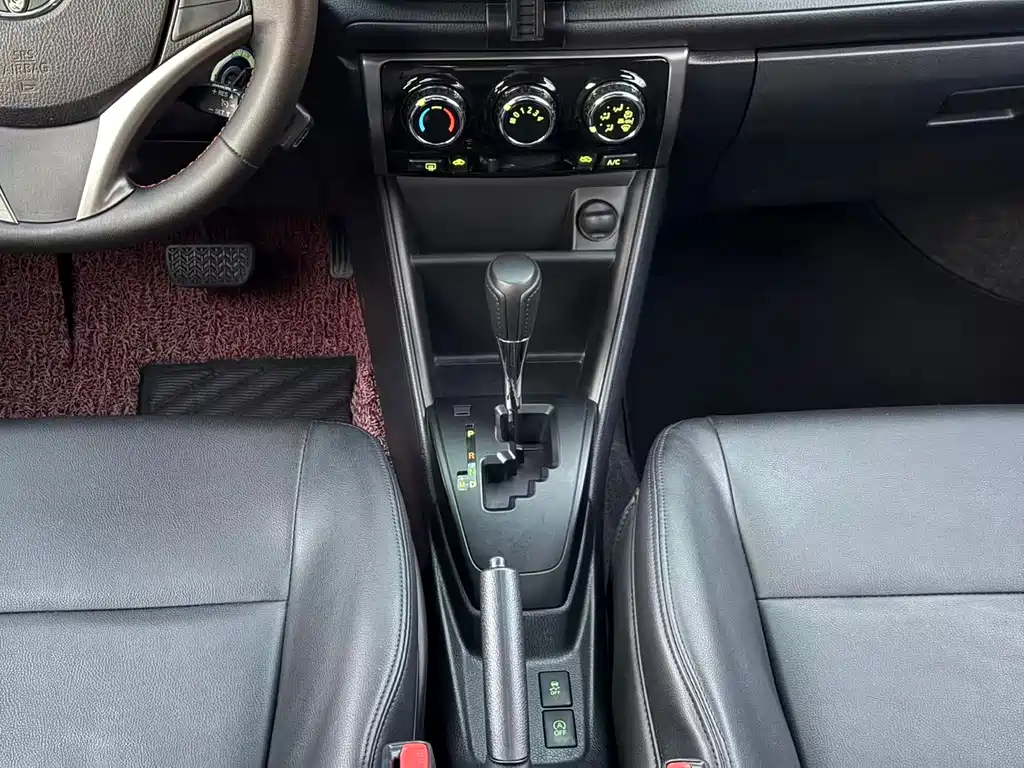 TOYOTA YARIS L ZHIXUAN