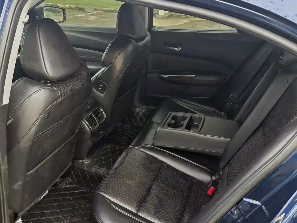 Acura TLX — миниатюра 22