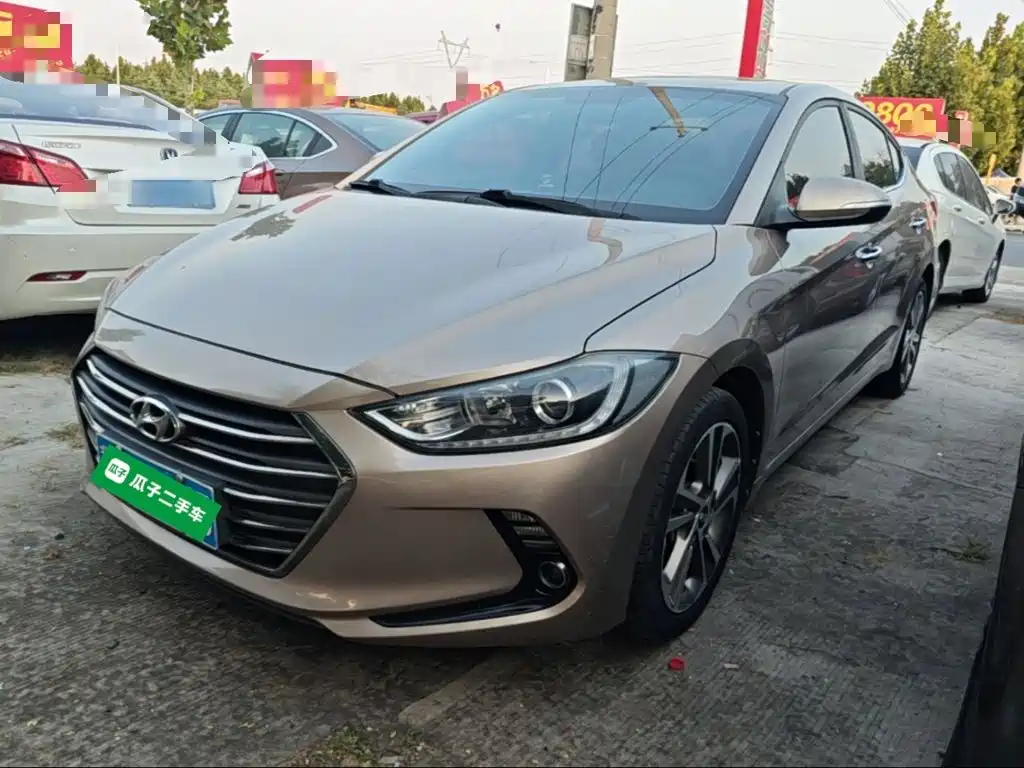 Hyundai Elantra — миниатюра 2