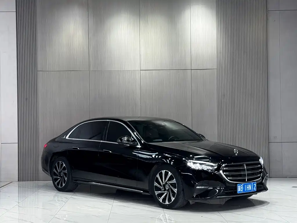 Mercedes-Benz E-Class E 2024 E 300 L Luxury