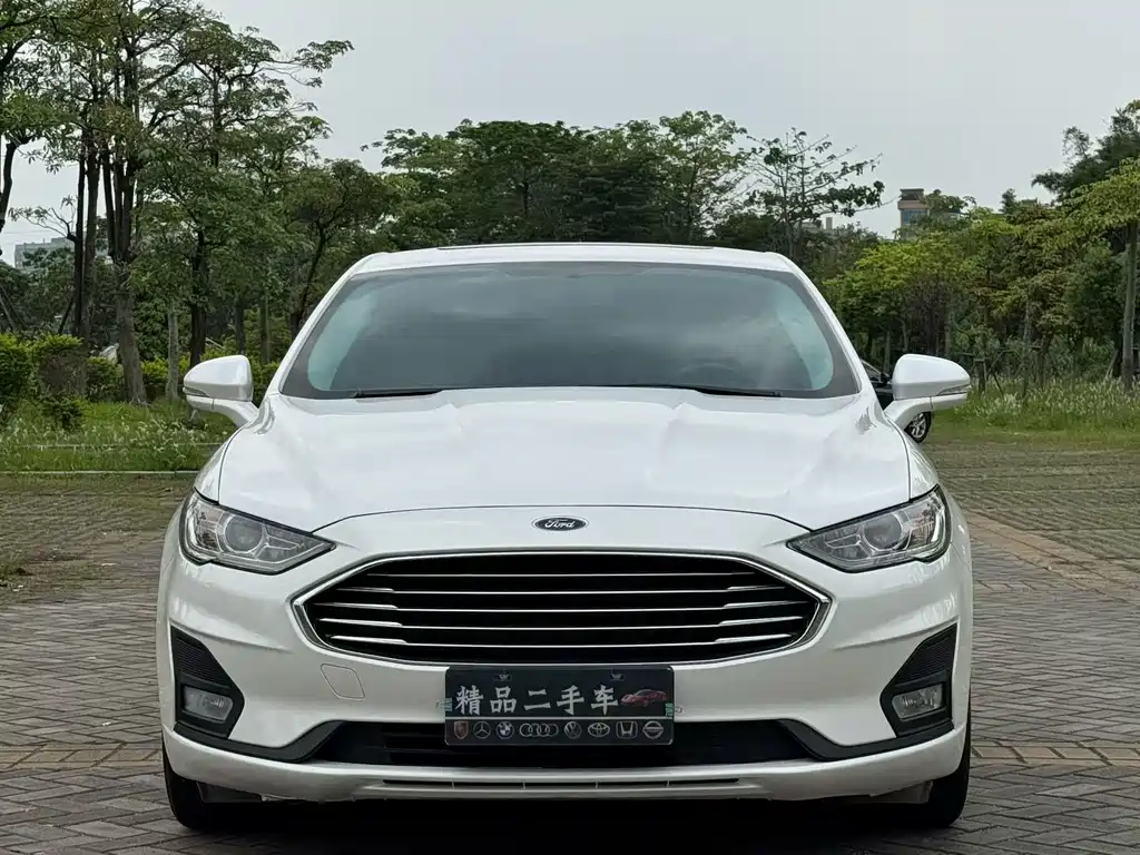 Ford Mondeo 2020 EcoBoost 200 Luxury
