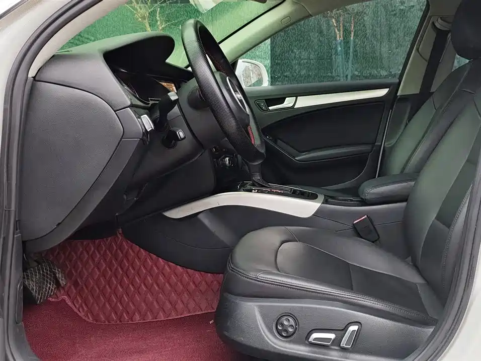 Audi A4L 2013 35 TFSI AT Comfort