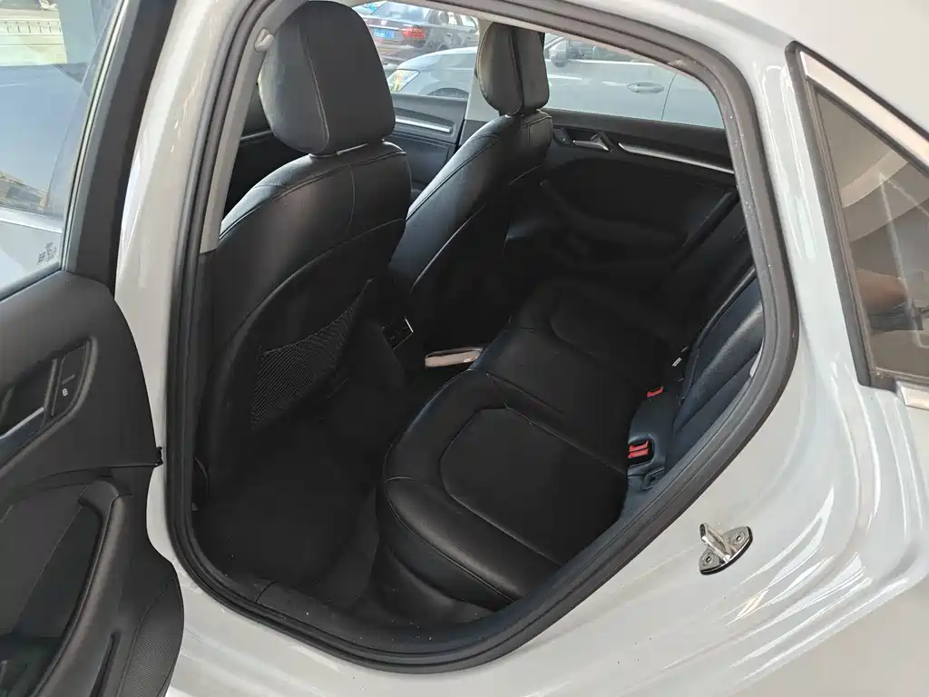 Audi A3 2019 Limousine 35 TFSI V