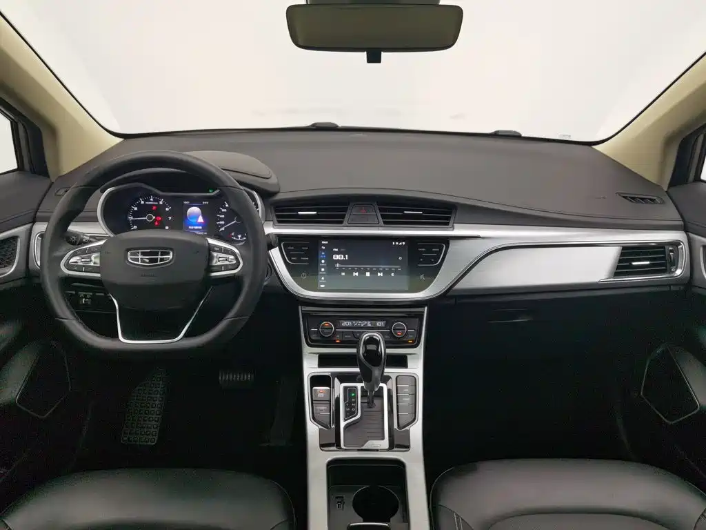 Geely Emgrand GS — миниатюра 5