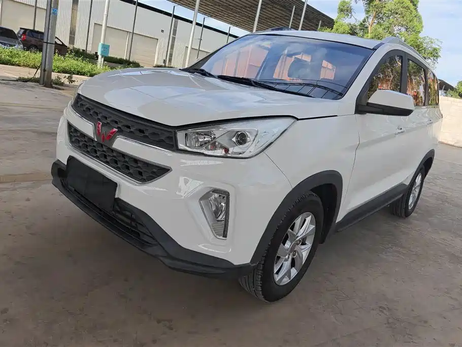 Wuling Hongguang S3 2017