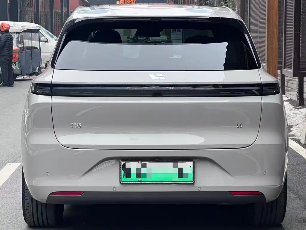 Li Auto IDEAL L6