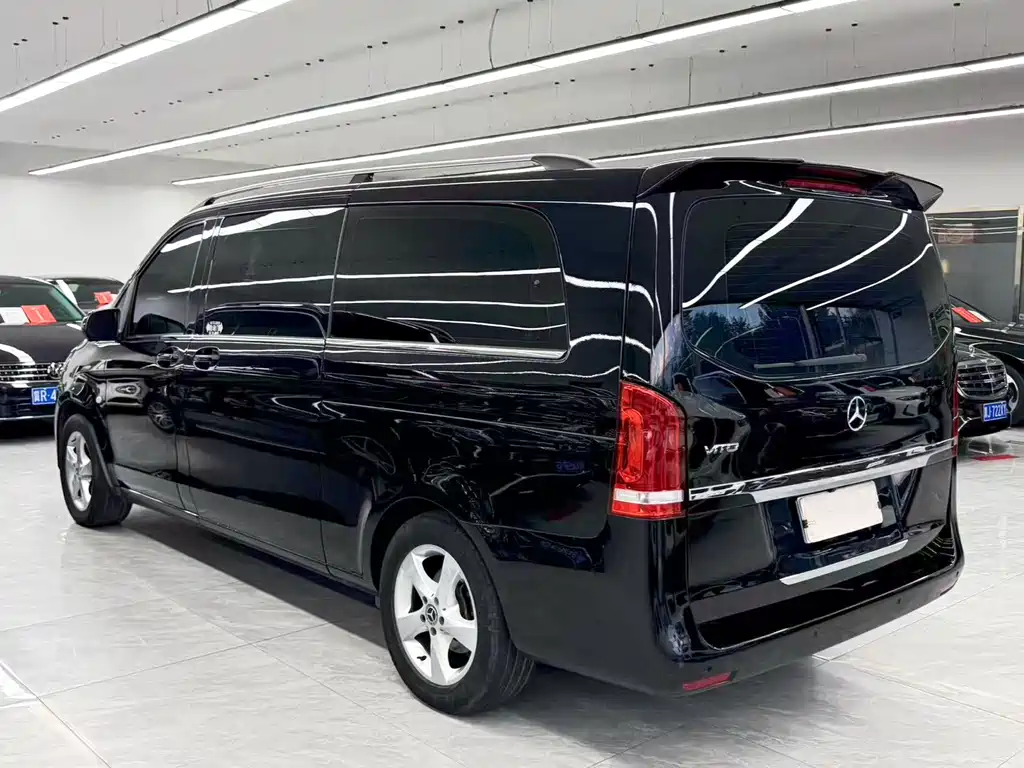 Mercedes-Benz Vito — миниатюра 4