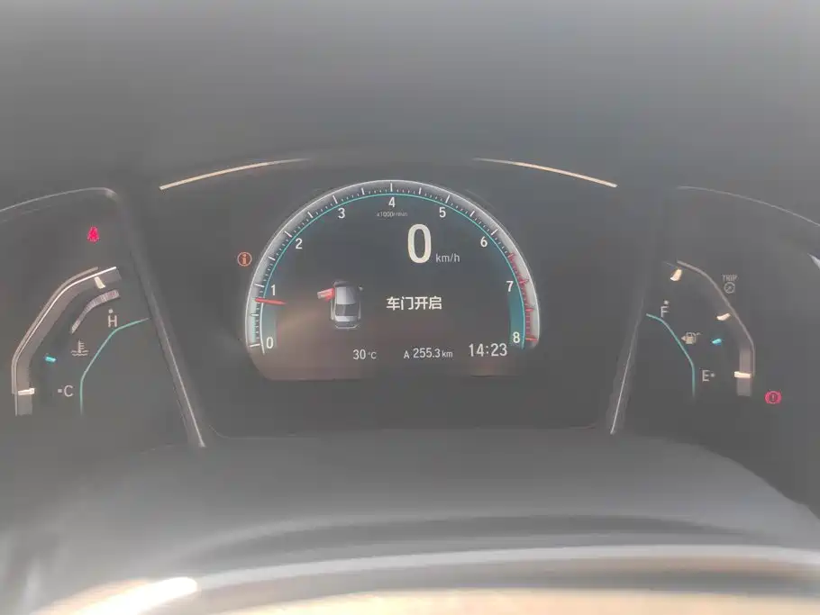 Honda Civic — миниатюра 13