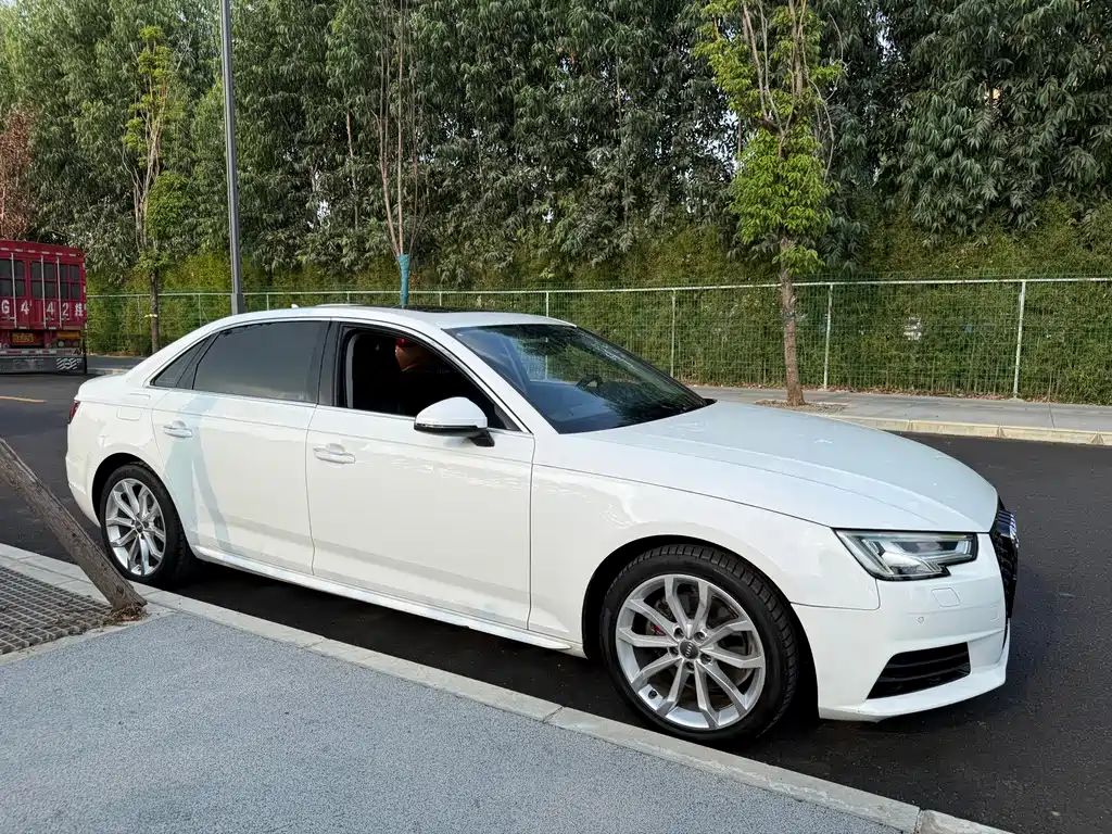 Audi A4L — миниатюра 26