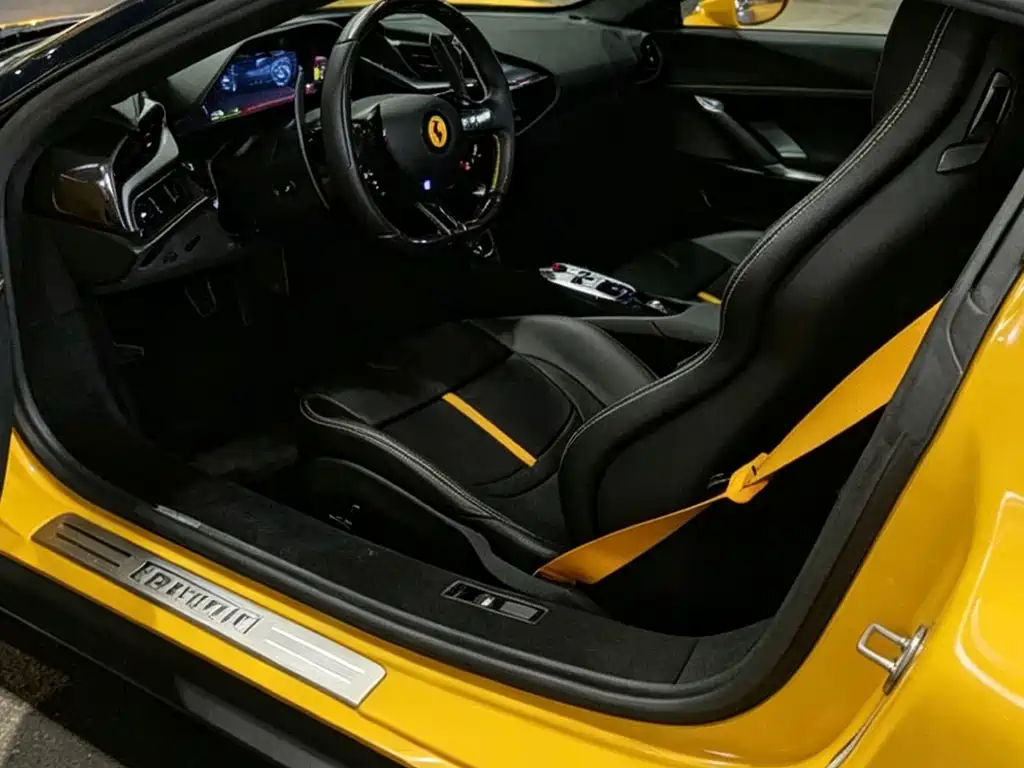 Ferrari SF90 2020 3.9T V8 Stradale