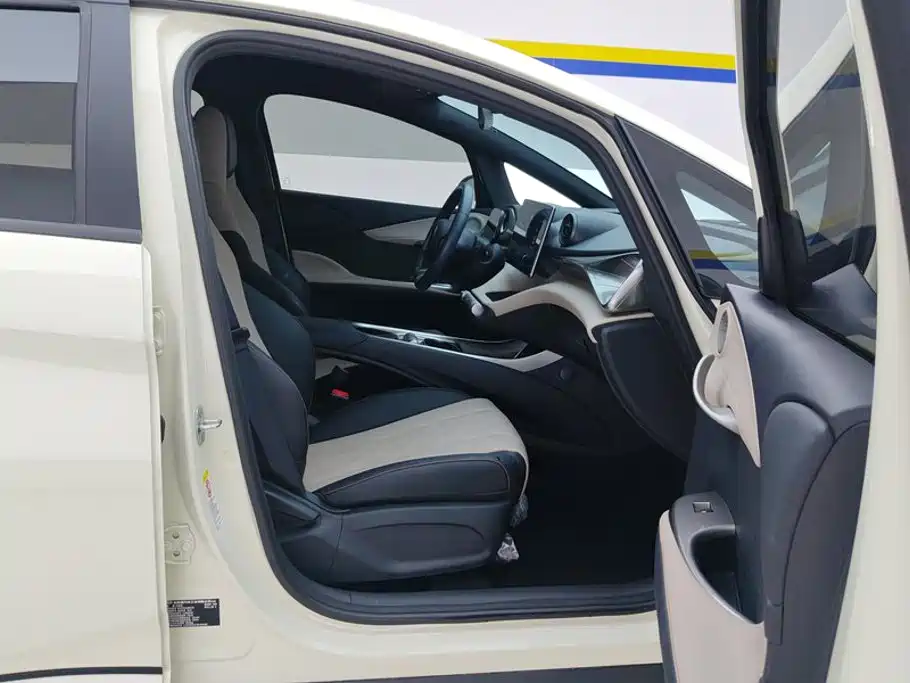 BYD Dolphin — миниатюра 8