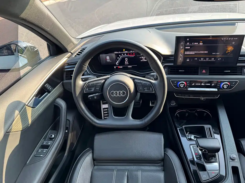 Audi A4L — миниатюра 15