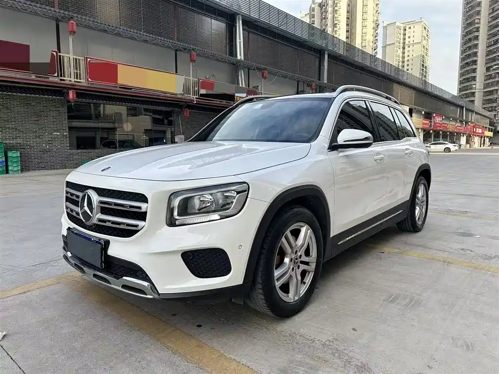 Купить Mercedes-Benz GLB