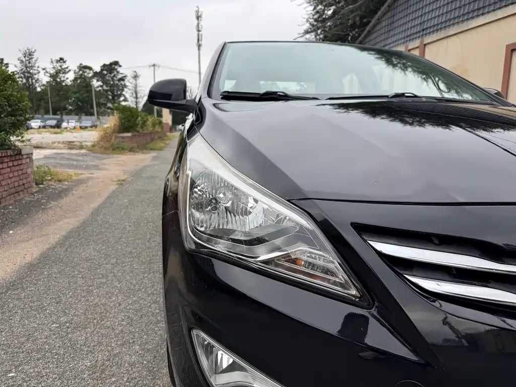 Hyundai Verna — миниатюра 23