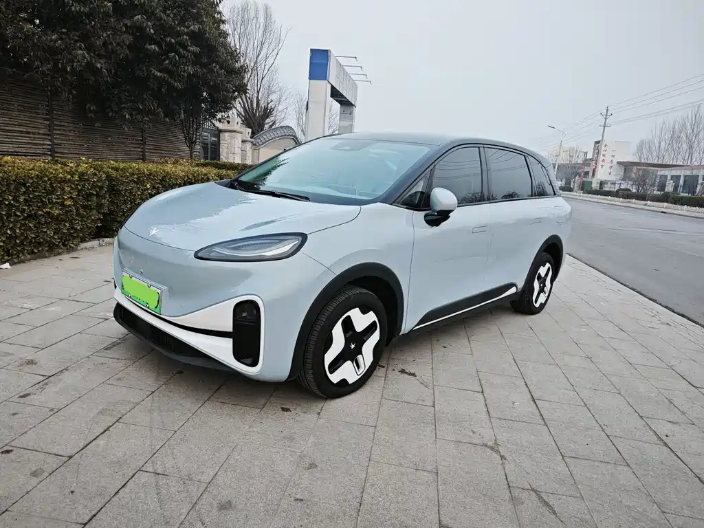 Arcfox Kaola 2024