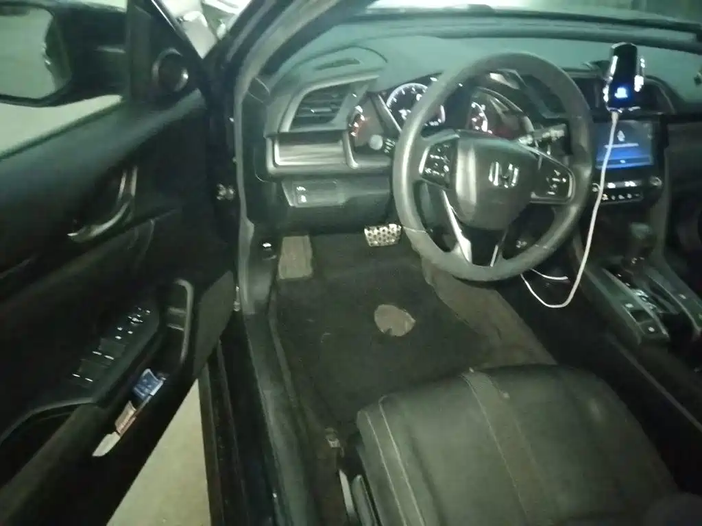 Honda Civic — миниатюра 17