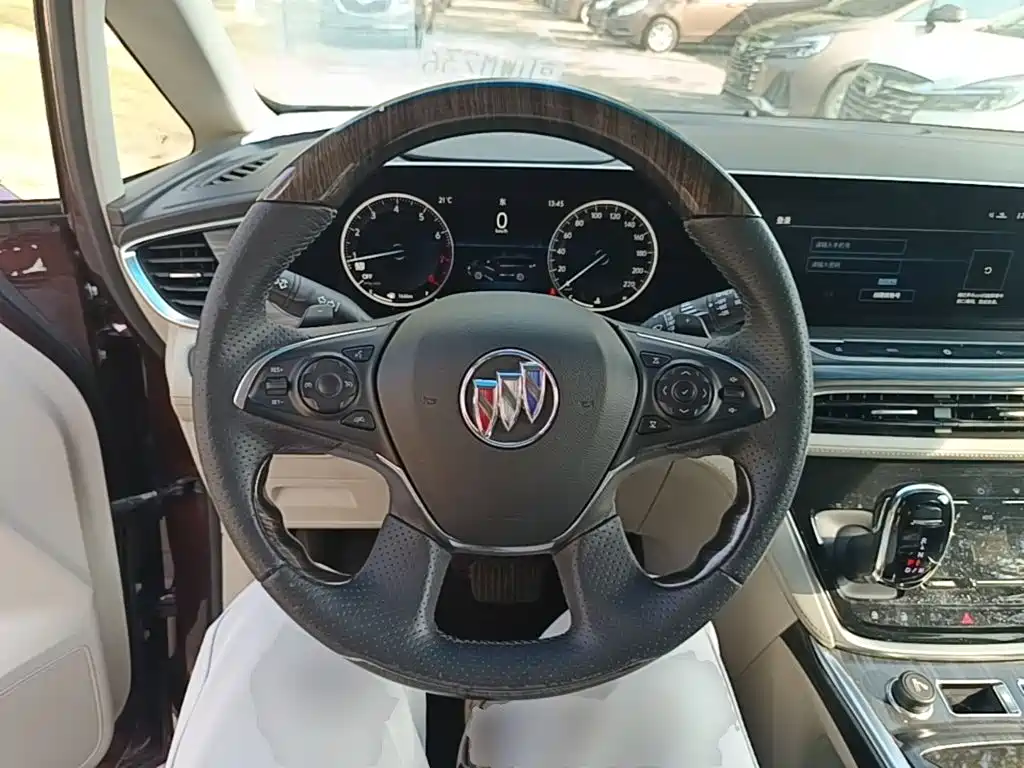 Buick GL8 — миниатюра 11