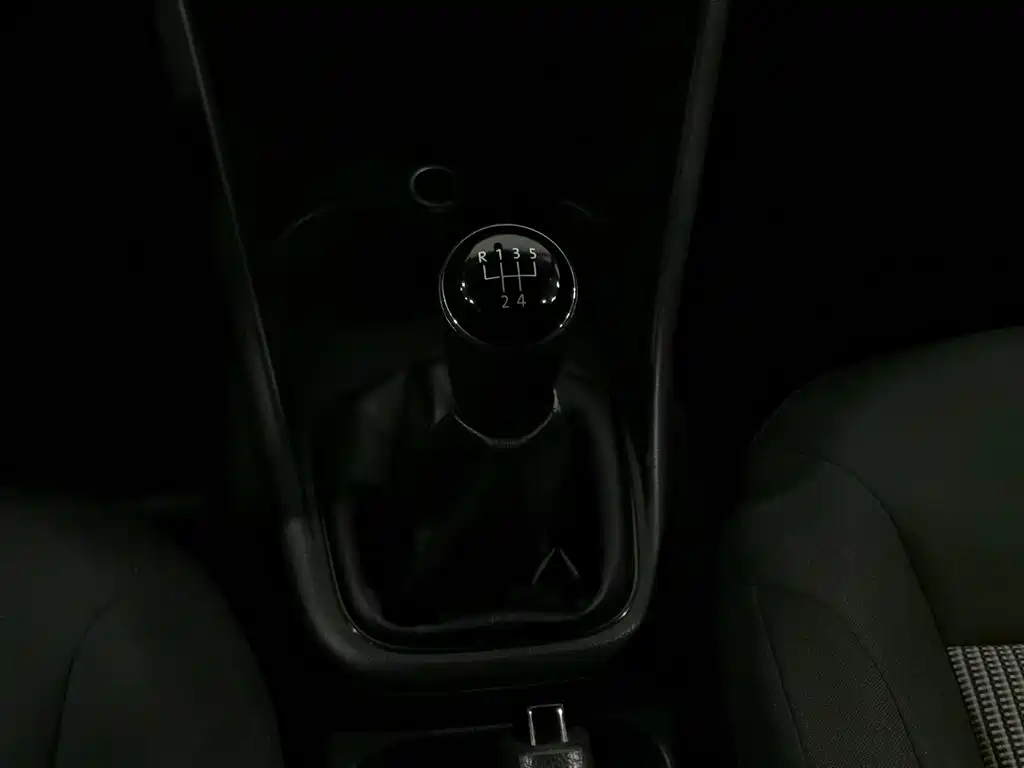 Volkswagen Polo — миниатюра 13