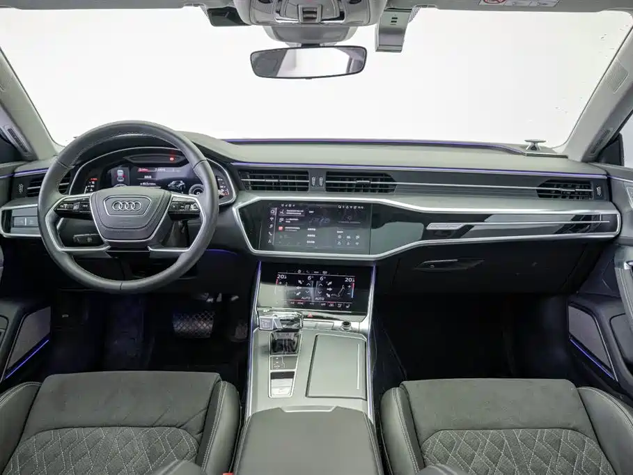 Audi A7L 2024 45 TFSI quattro