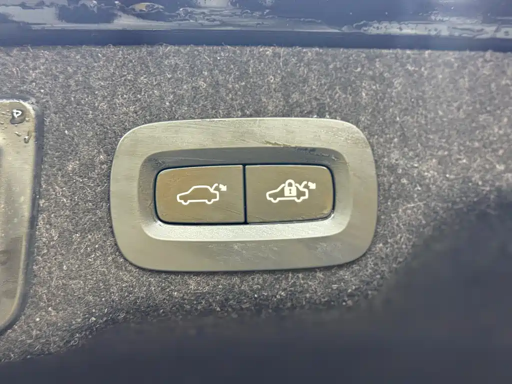 Volvo S90 2023 B5 Smart Vision Luxury Edition