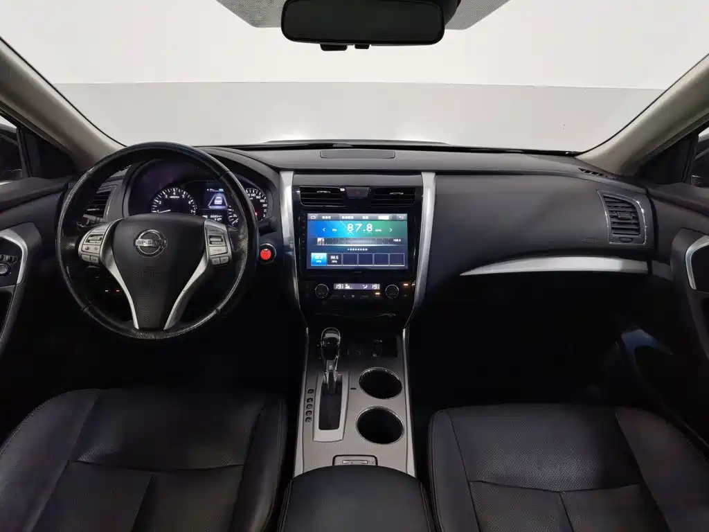 Nissan Teana — миниатюра 5