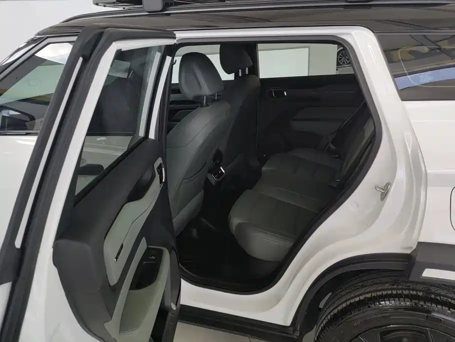 Geely Cowboy — миниатюра 11