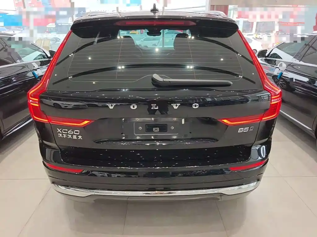 Volvo XC60 — миниатюра 6