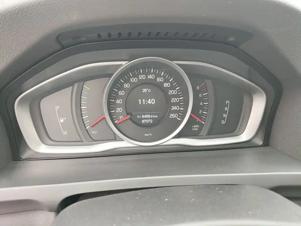 Volvo S60 — миниатюра 6