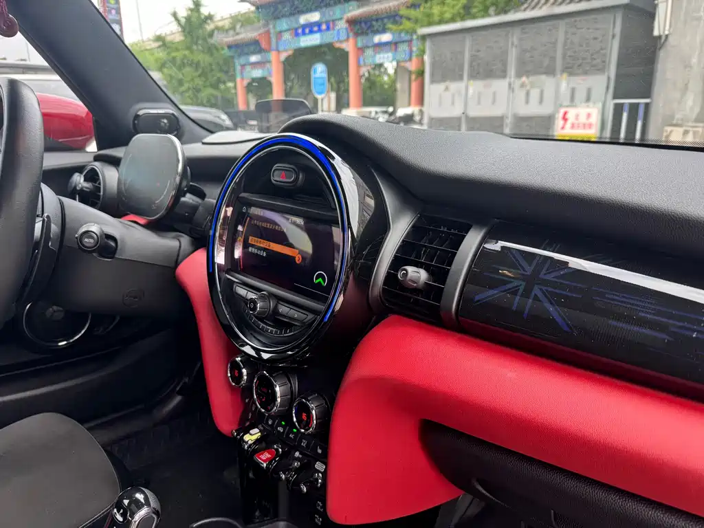 Mini JCW 2021 2.0T JOHN COOPER WORKS