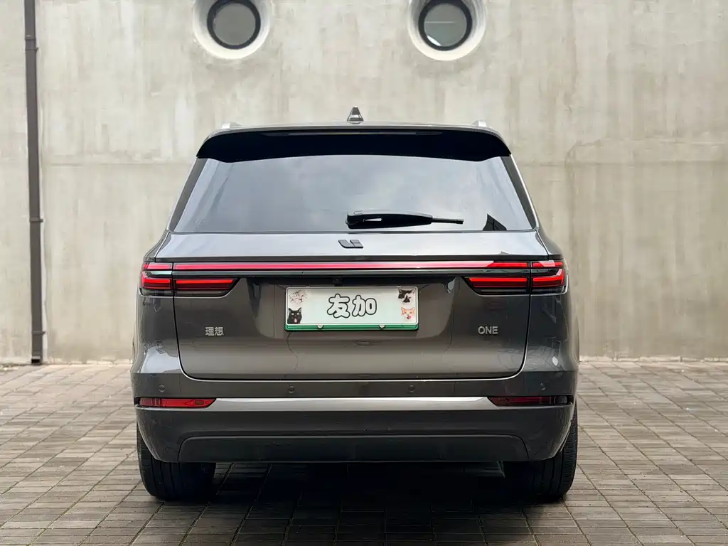 Li Auto ONE 2021 6 мест