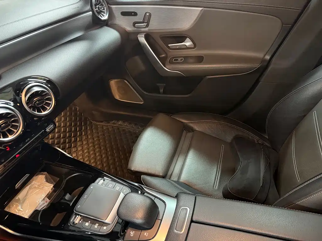 Mercedes-Benz A-Class AMG — миниатюра 5