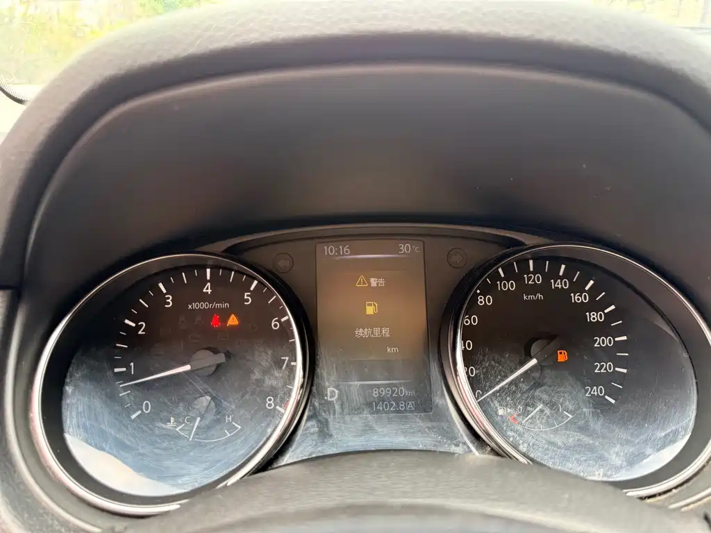 Nissan Qashqai — миниатюра 14