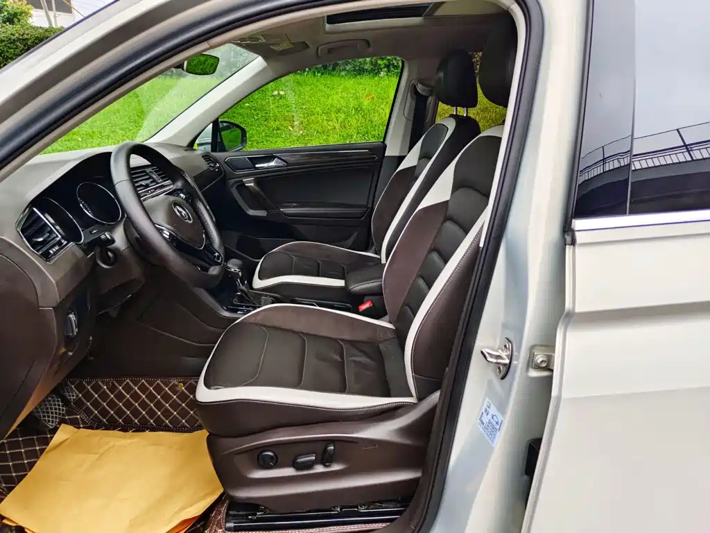 Volkswagen Tiguan L — миниатюра 8