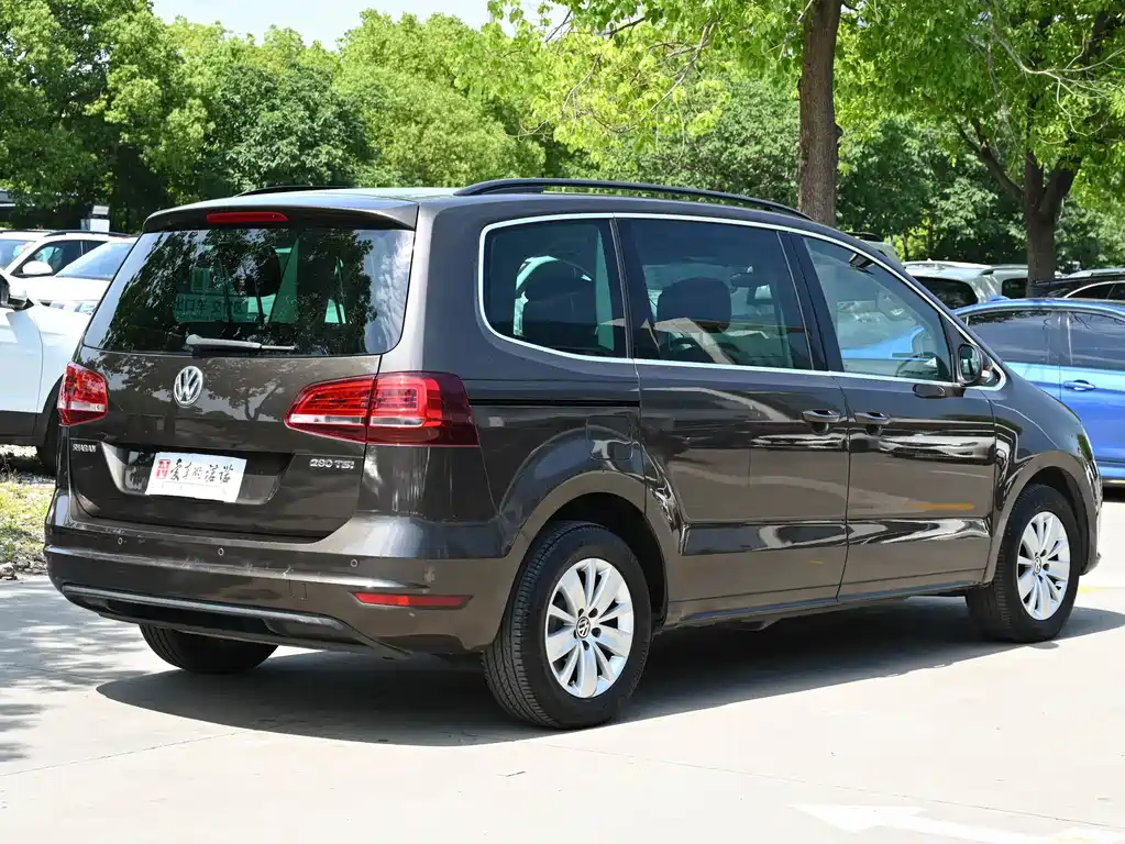 Volkswagen Xia 2016 280TSI 7 мест