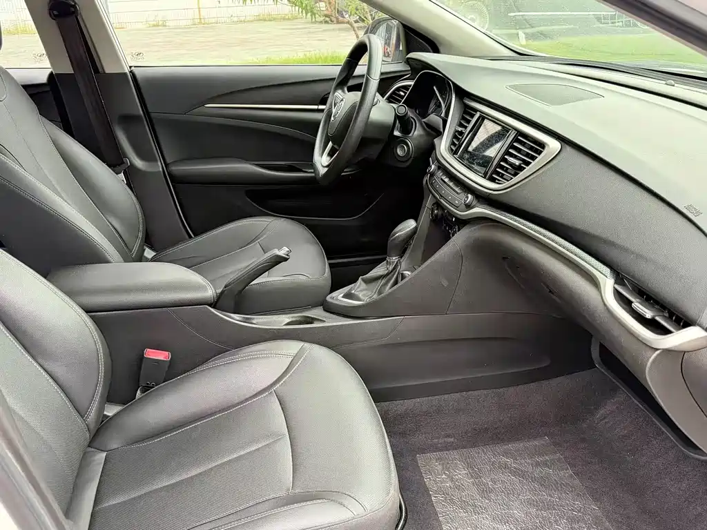 Buick Excelle — миниатюра 7