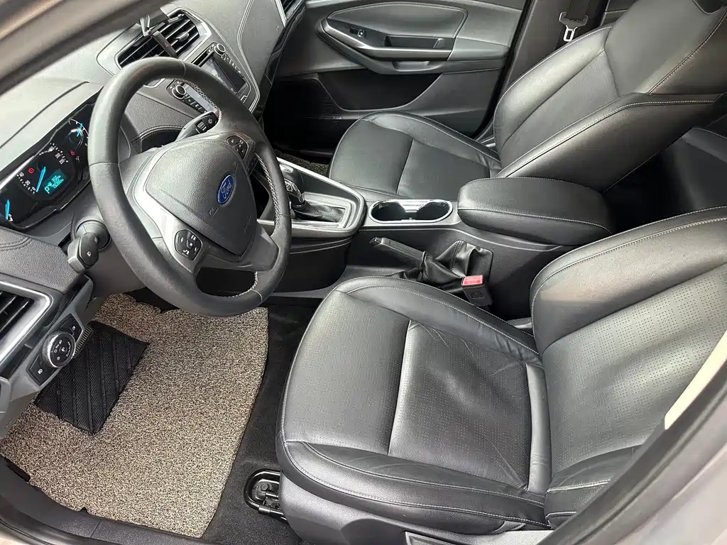 Ford Escort — миниатюра 16