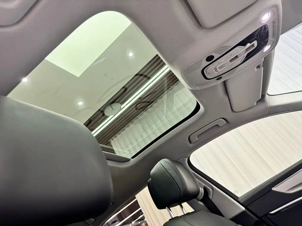Audi A6L — миниатюра 20