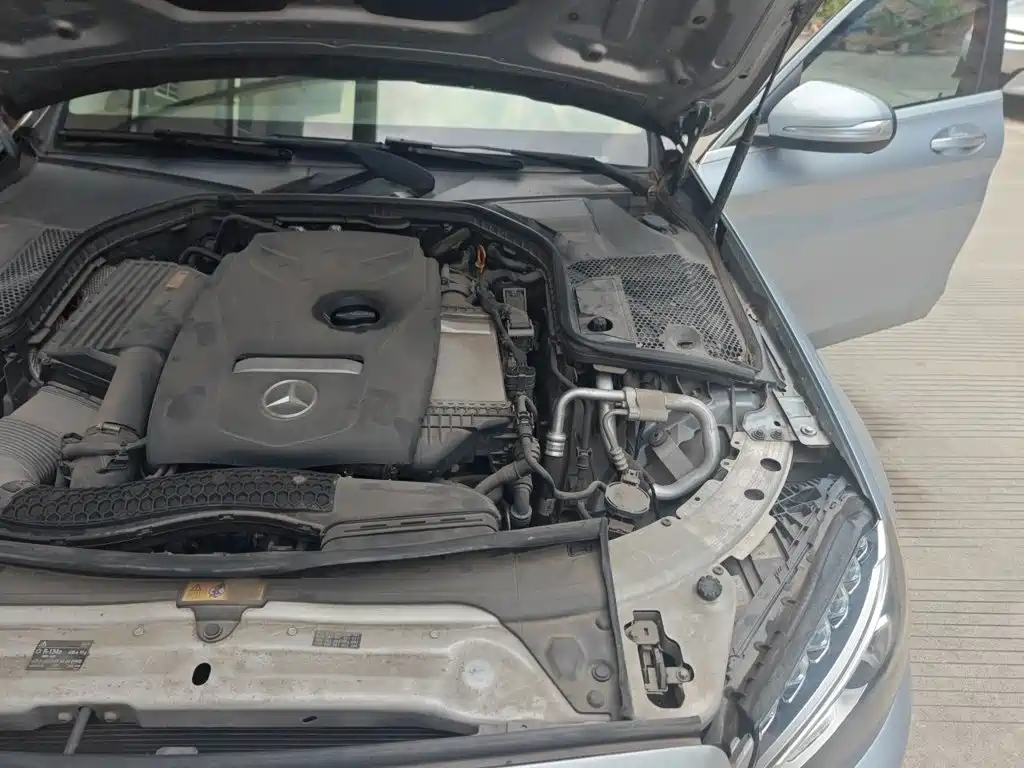 Mercedes-Benz C-Class — миниатюра 20