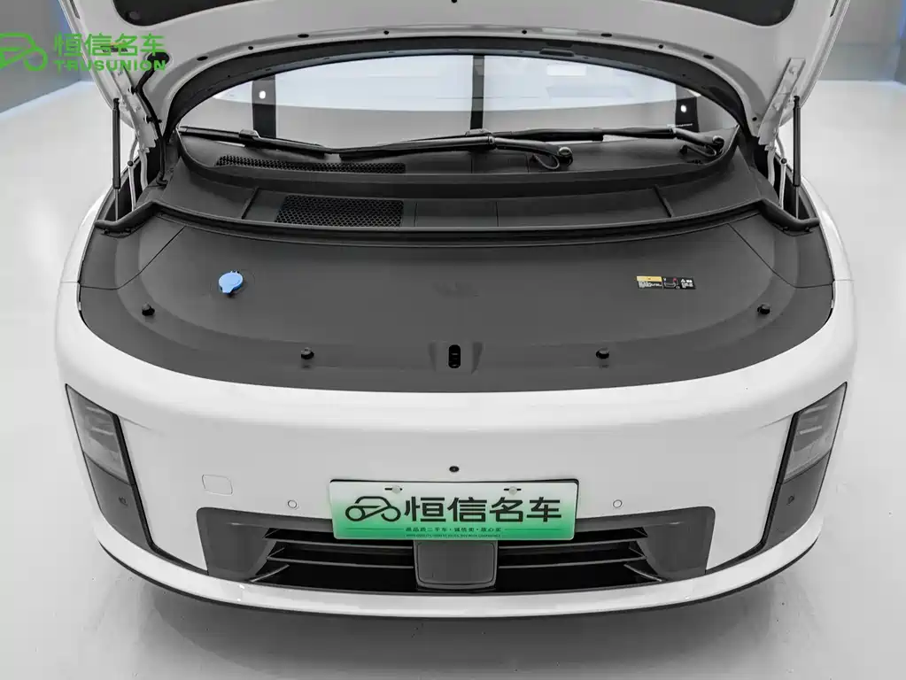 Li Auto Li i8 — миниатюра 22