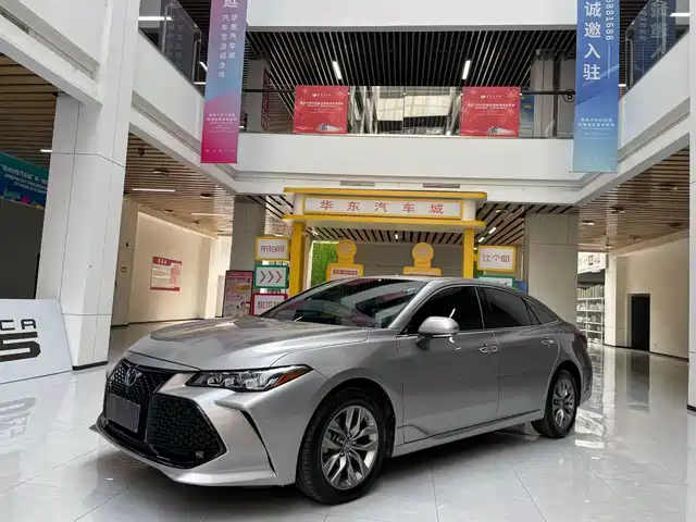 TOYOTA ASIAN DRAGON