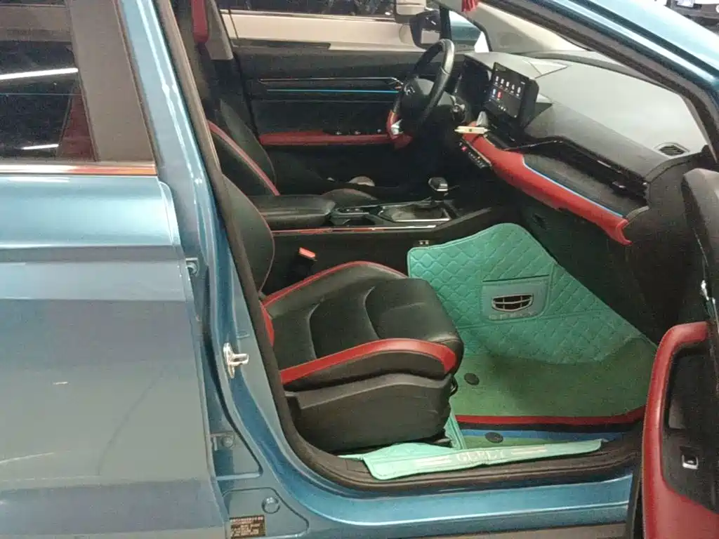 Geely Emgrand S — миниатюра 25