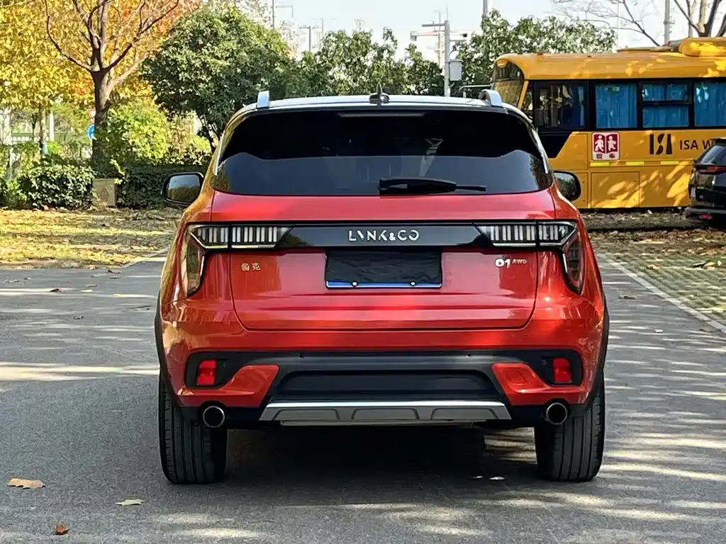 Lynk & Co 01 — миниатюра 8