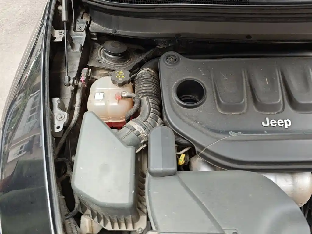 Jeep Cherokee — миниатюра 19
