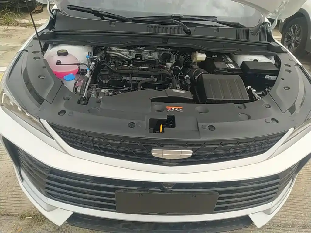 Geely Binyue — миниатюра 20