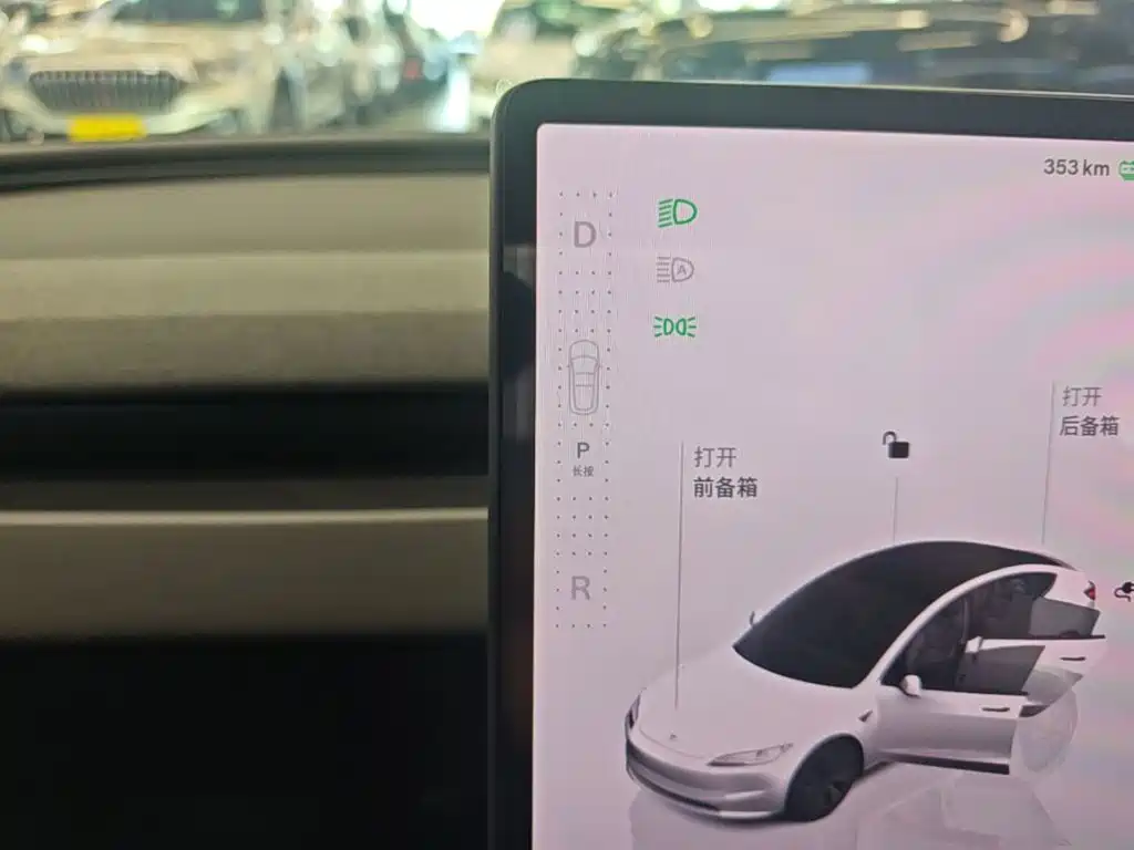 Tesla Model 3 — фотографии объявления, Фото 15