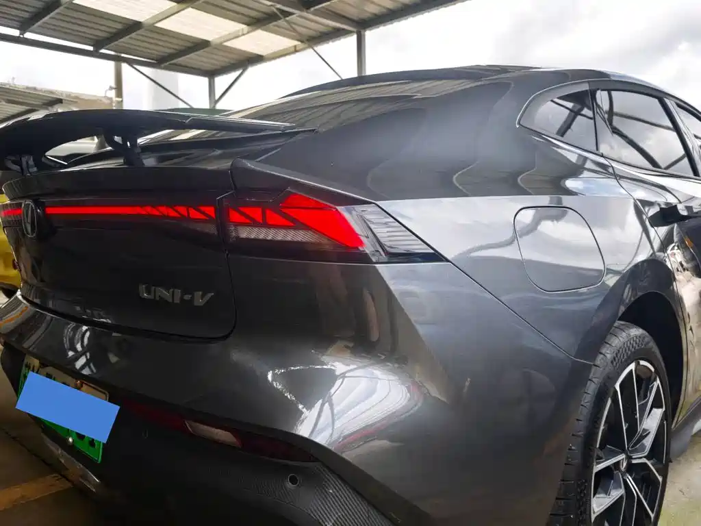 Changan UNI-V iDD — миниатюра 11