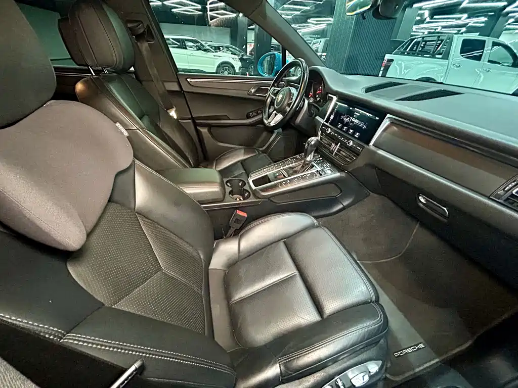 Porsche Macan — миниатюра 30