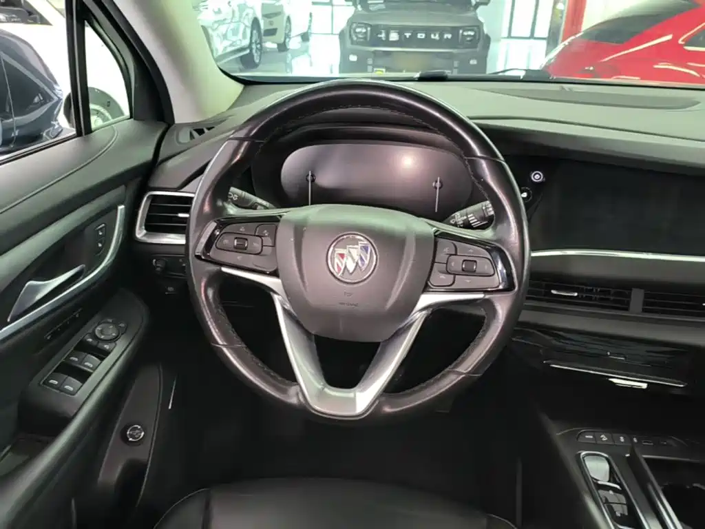 Buick Enclave — миниатюра 11