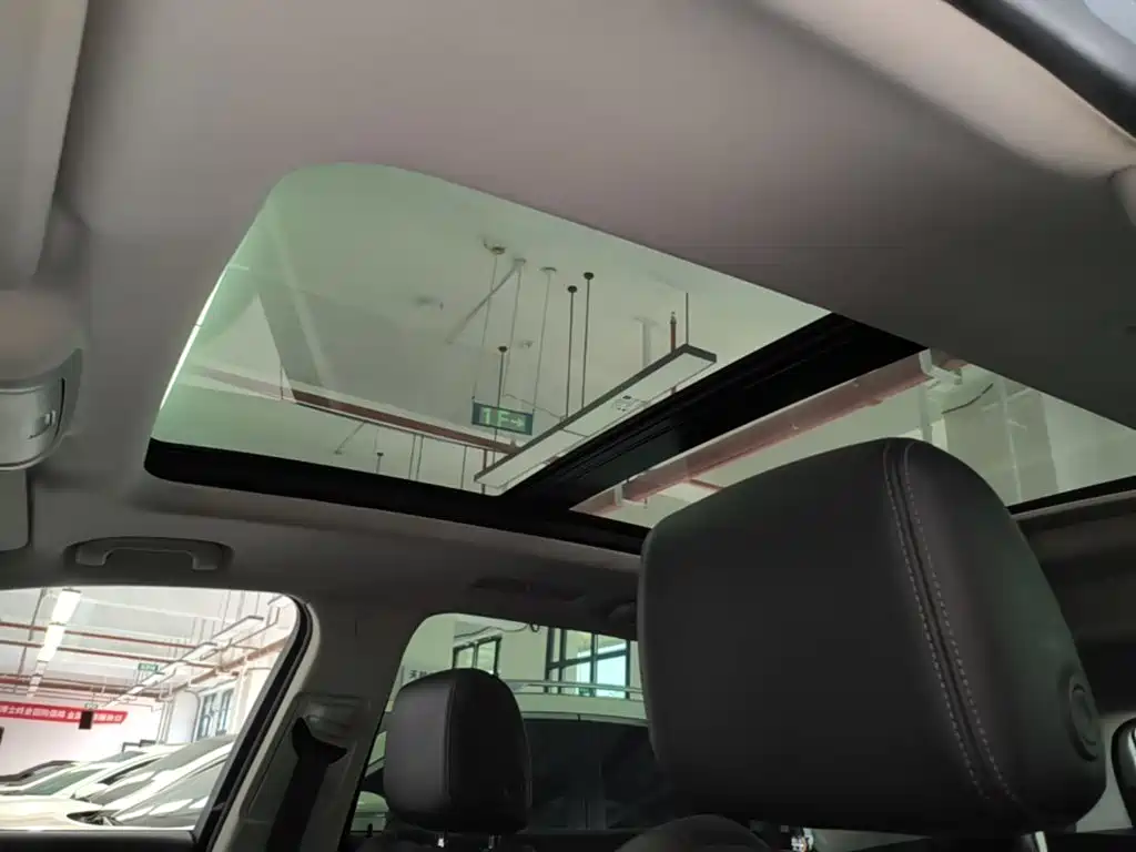 Buick Enclave — миниатюра 18