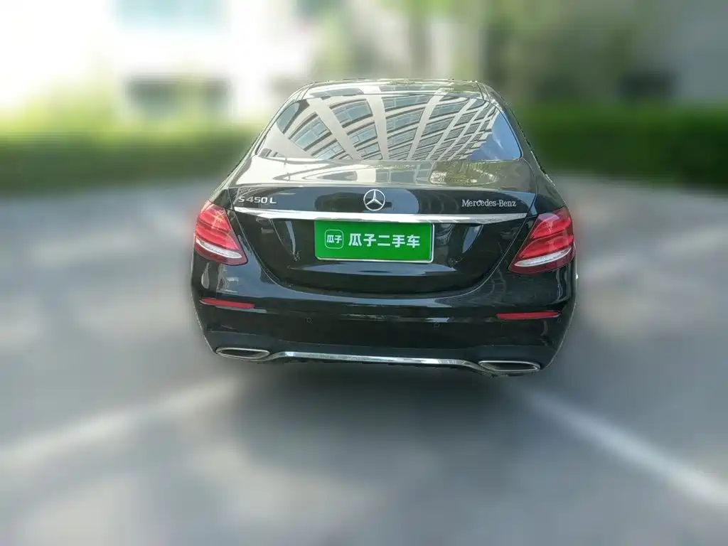 Mercedes-Benz E-Class — миниатюра 3